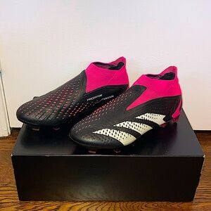 Adidas Predator Accuracy+ FG pink and black men’s size 8